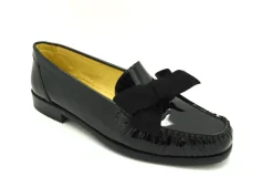 HB 338 Bow Feature Loafer<Women Narrow
