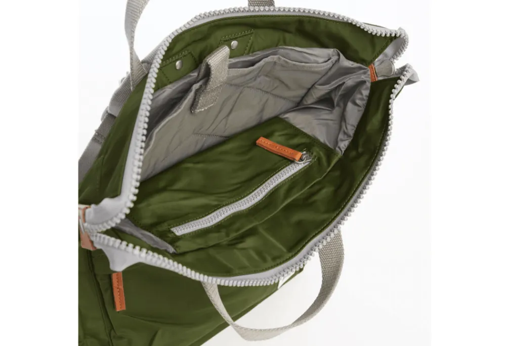 Roka Bantry B Small Sustainable Canvas Backpack< Backpacks