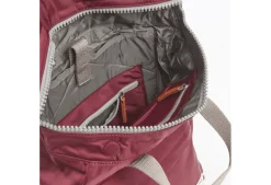 Roka Canfield B Small Sustainable Backpack< Backpacks