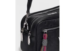 Wonders Crossbody Bag< Woodall 1884
