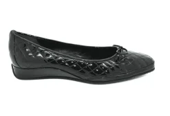 Amalfi by Rangoni Elinda B Narrow Fitting Pump<Women Narrow
