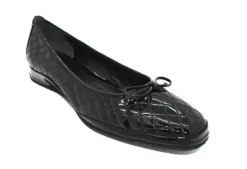 Amalfi by Rangoni Elinda B Narrow Fitting Pump<Women Narrow