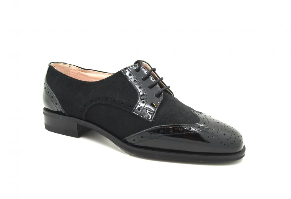 Andrea Chenier Lace Up Brogue Style<Women Formal