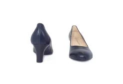 Peter Kaiser Nika Mid Court Shoe<Women Court Shoes & Heels