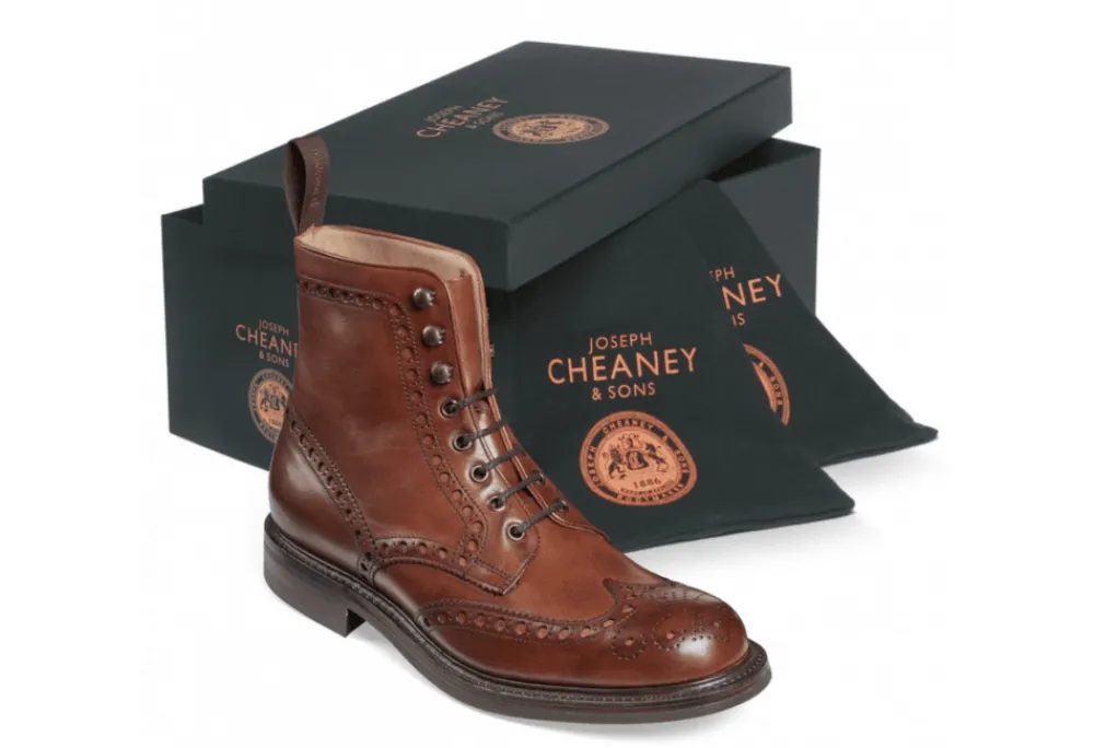 Cheaney & Sons Tweed Derby Brogue Boot<Men Derby